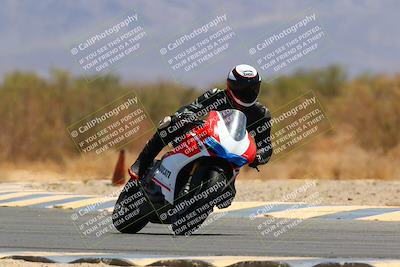 media/May-15-2022-SoCal Trackdays (Sun) [[33a09aef31]]/Turn 7 (1145am)/